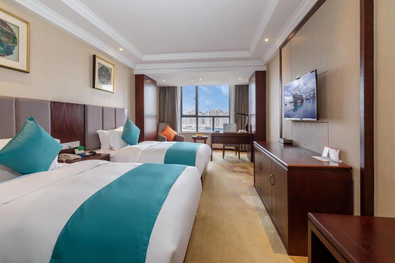 Huzhou Wealth Hotel Exteriér fotografie