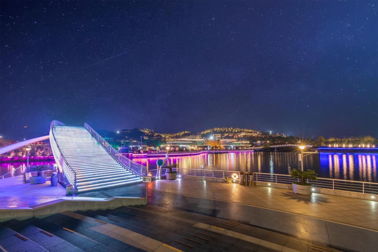 Huzhou Wealth Hotel Exteriér fotografie
